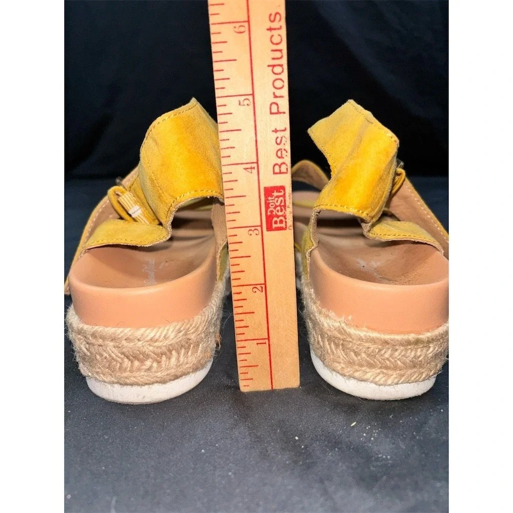 Universal Thread‎ Sandals Womens US 6 Yellow Espadrille Platform Wedge